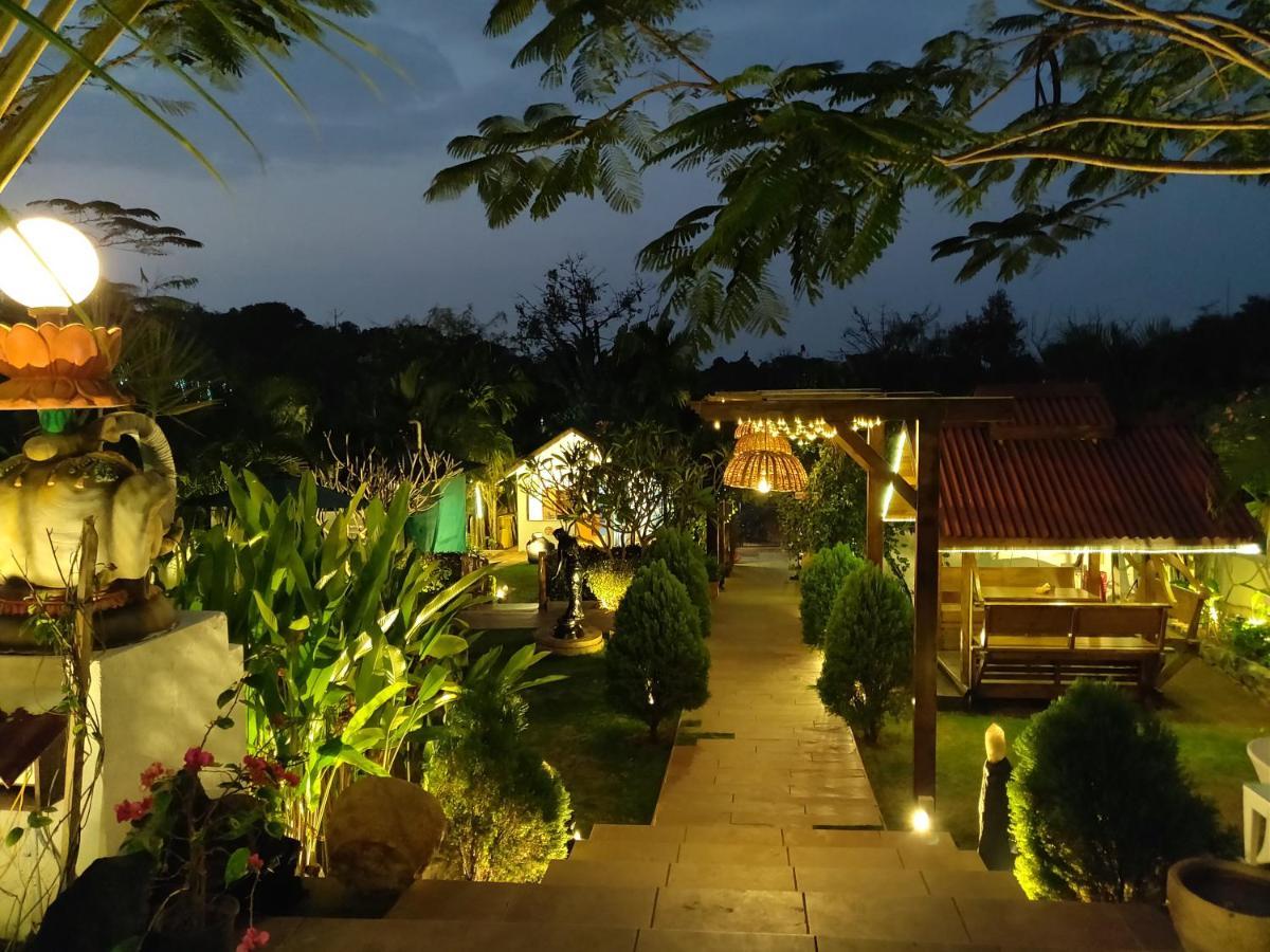 Rock Forest Goa Honeymoon Cottages Calangute Exteriér fotografie
